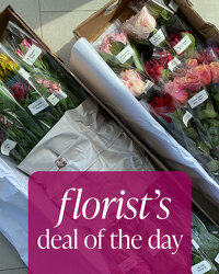 Florist's Deal of the Day from Schultz Florists, flower delivery in Chicago